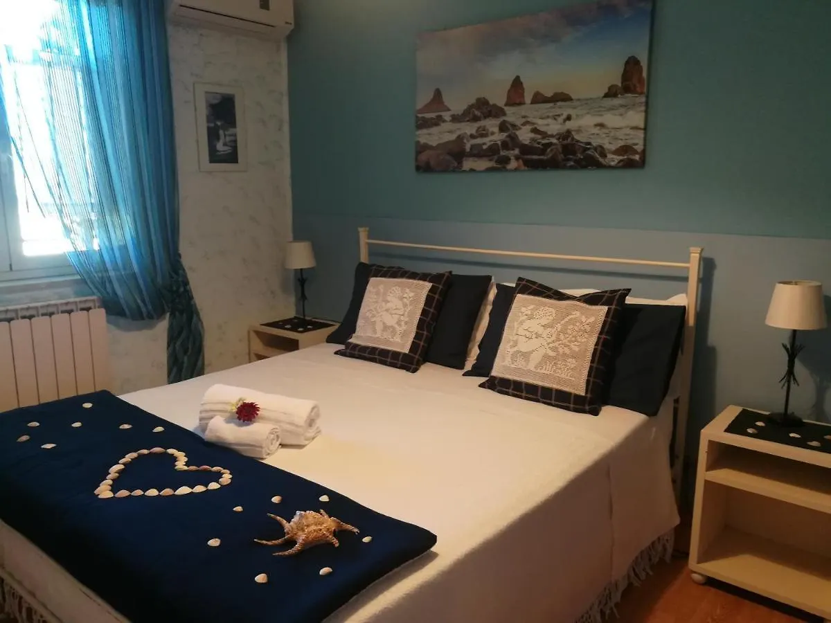 B&B Alfio Tomaselli Bed & Breakfast
